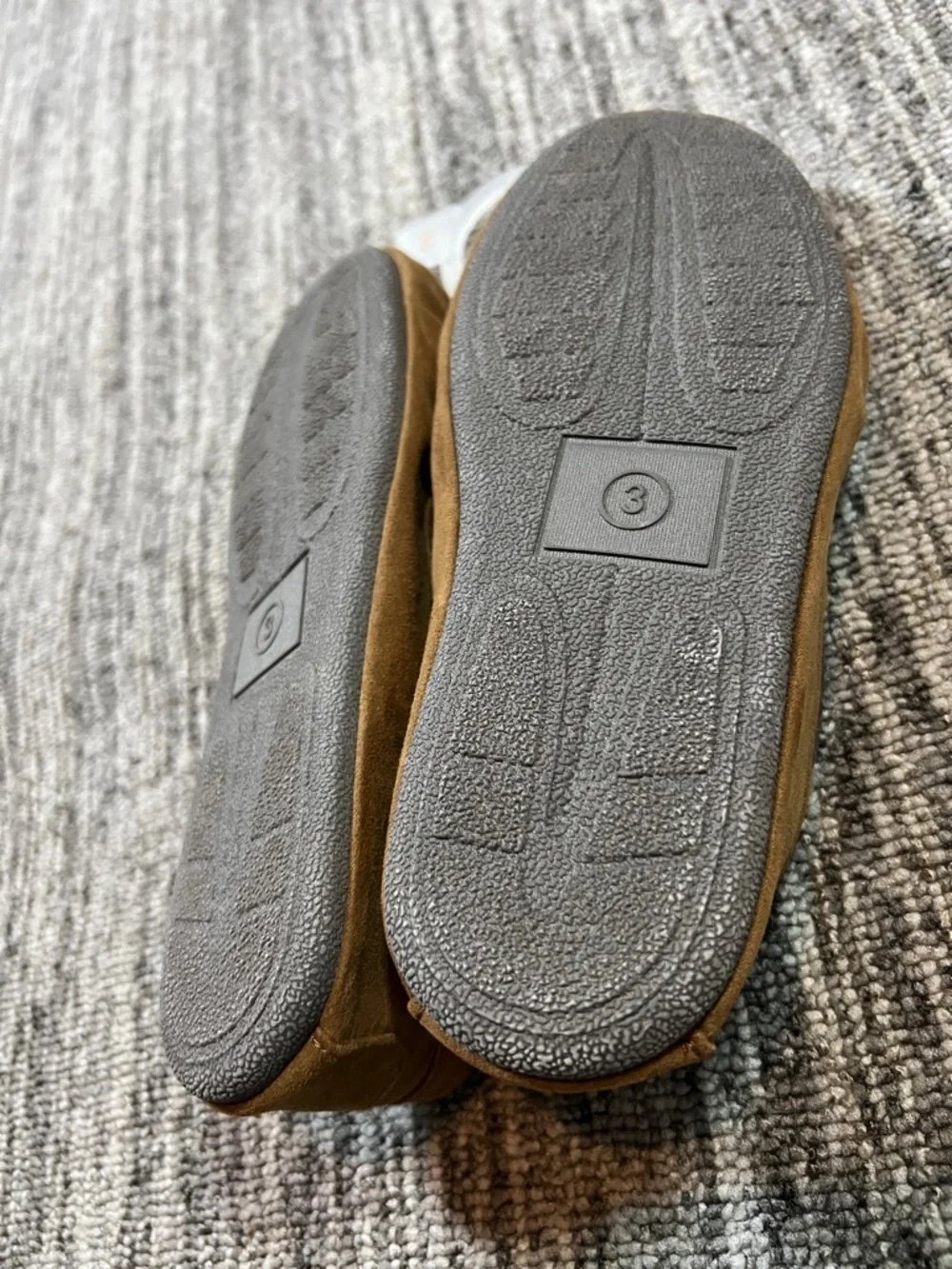 Cat & Jack Brown Suede Moccasin Slippers with Bow Size 3